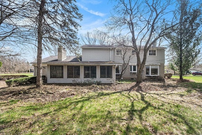 Building Photo - 6760 Orinoco Cir