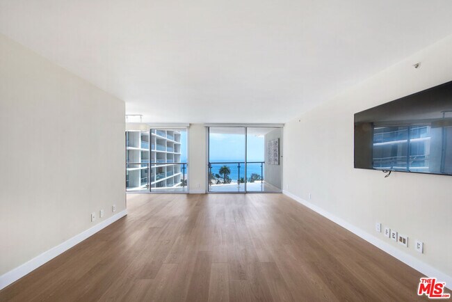 Foto del edificio - 201 Ocean Ave Ext
