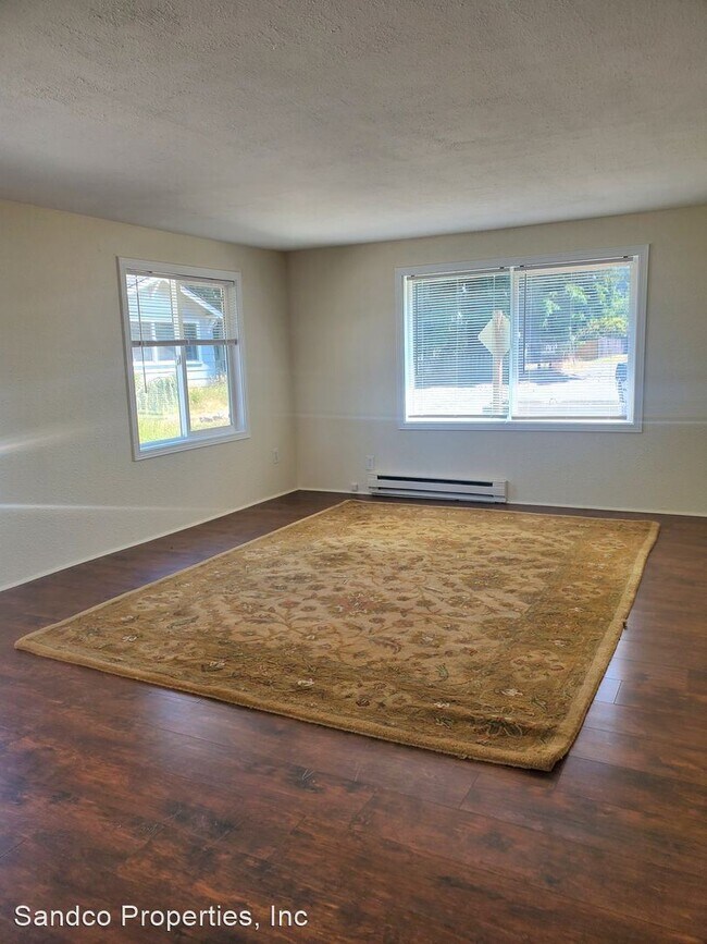 Building Photo - 5 br, 1.5 bath House - 5836 S Stevens St