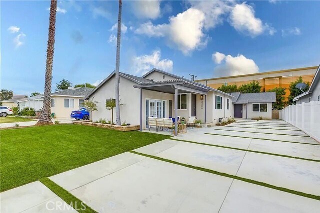 Building Photo - 840 Willow Dr