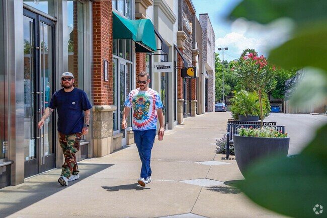 Shop and explore the retail stores at Rookwood Commons & Pavilion with a friend in Norwood.