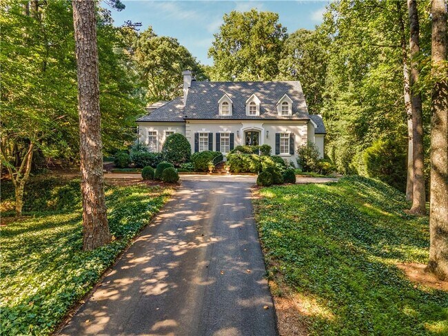 Foto del edificio - 4224 E Conway Dr NW