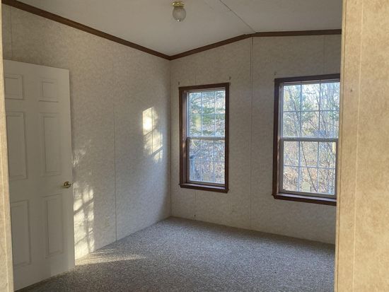 Building Photo - 170 Land Harbor Dr
