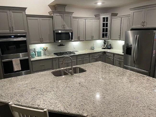 Building Photo - 471 Everlee Ln