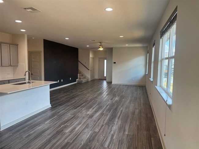 Building Photo - 7809 Linnie Ln