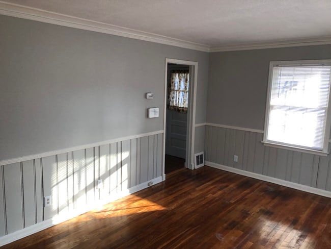 Building Photo - 3700 Washington Ave SE