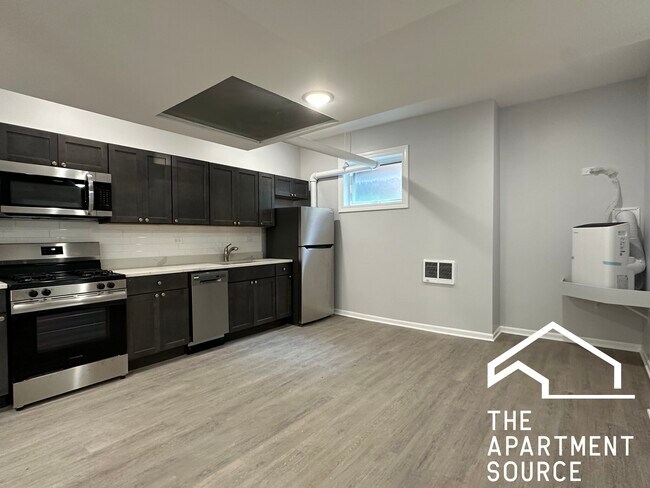 Foto del edificio - 2550 N Sawyer Ave
