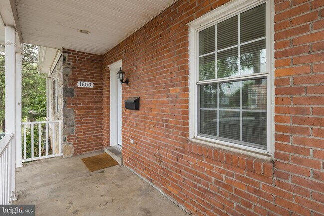 Foto del edificio - 1600 13th St S