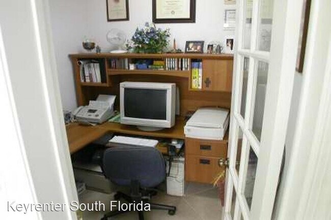 Foto del edificio - 4 br, 3 bath House - 2023 Little Torch St