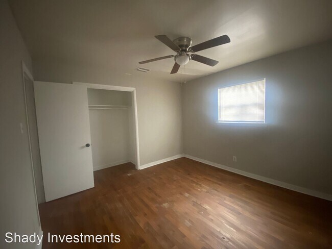 Building Photo - 4 br, 1 bath House - 3023 Spring Street