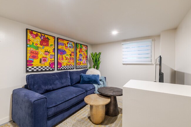 Photo du bâtiment - 4302 Rue Saint-Urbain