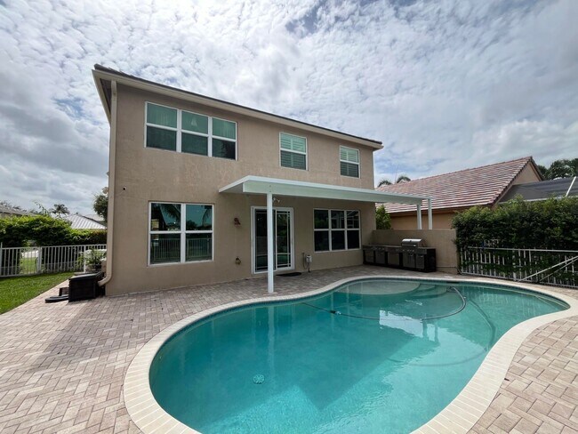 Foto del edificio - 7576 Savannah Ln
