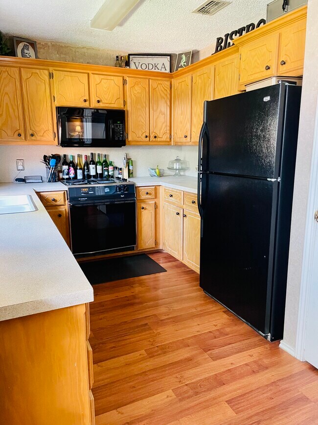 Foto del edificio - 5822 3rd St