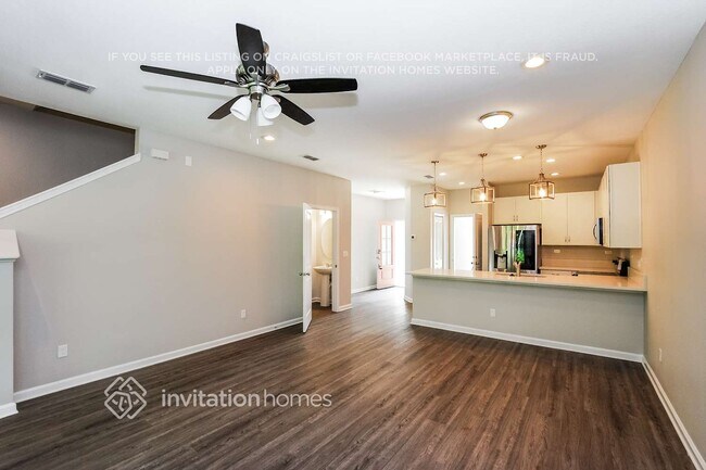 Foto del edificio - 7157 Jareth Dr