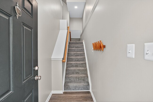 Foto del edificio - 7047 Water Oak Rd