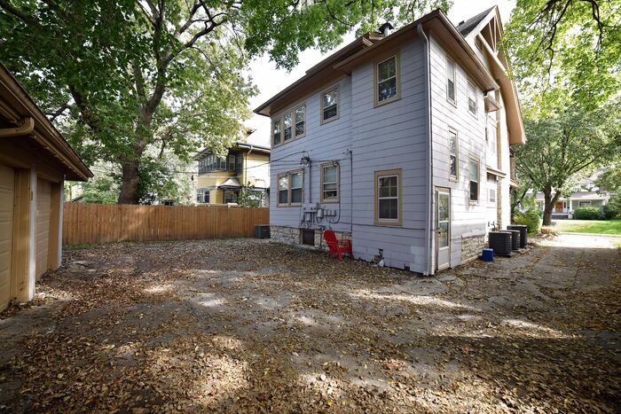 Building Photo - 3704 Jefferson St