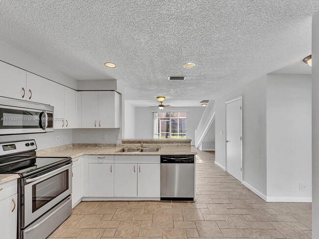 Foto del edificio - 1458 Coronado Rd