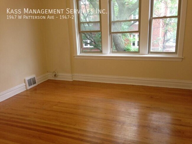 Photo - 1947 W Patterson Ave Apartment