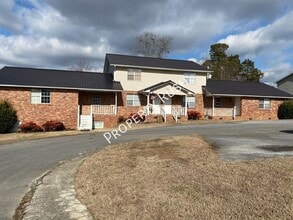 Building Photo - 56 Bell Rd