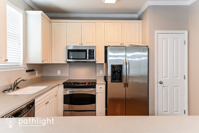 Foto del edificio - 219 Crossandra Avenue, Summerville, SC, 29483