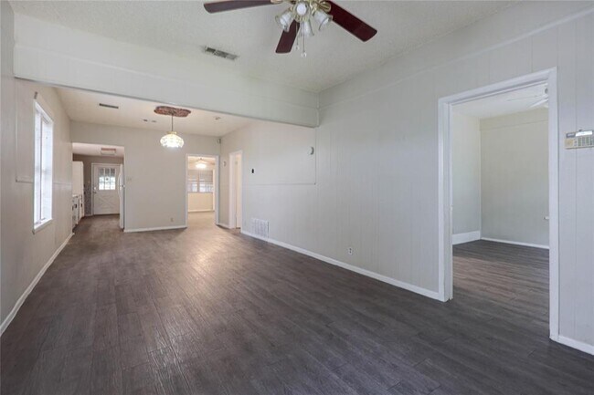 Foto del edificio - 2318 Willow St