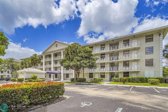 Building Photo - 1713 Whitehall Dr