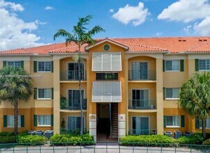 Building Photo - 7350 NW 114th Ave