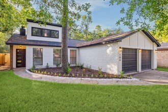Building Photo - 100 W White Willow Cir