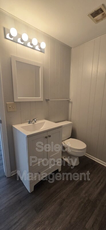 Foto del edificio - 5412 Scepter Ct