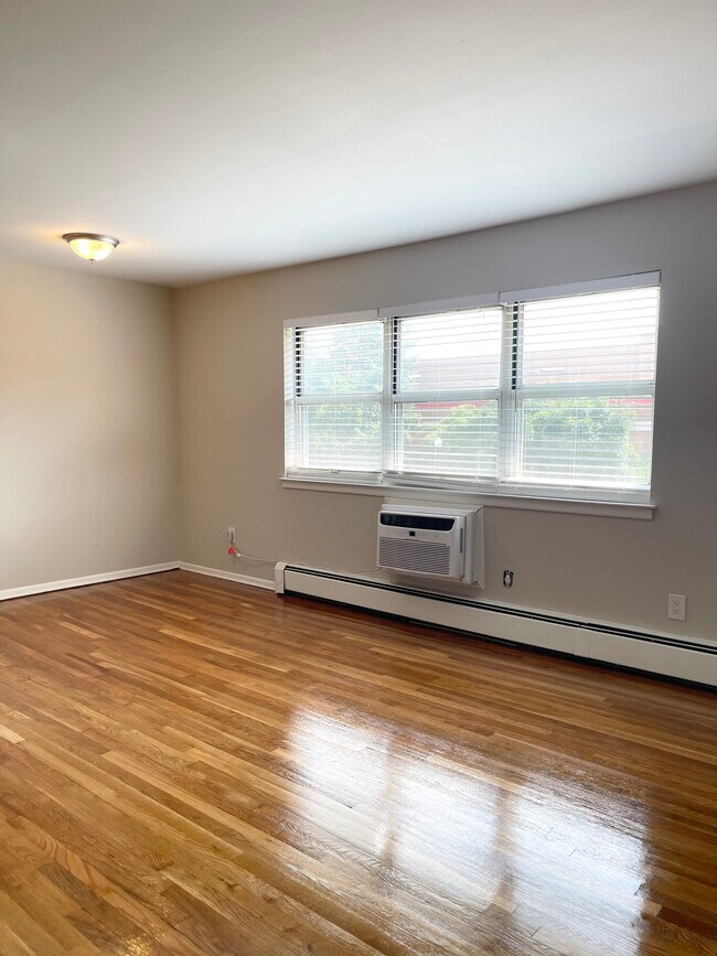 Foto del edificio - Liberty Street Apartments