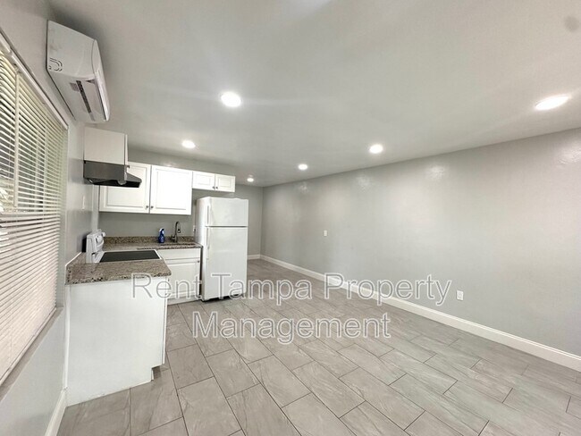 Foto del edificio - 612-612 17th Ave S