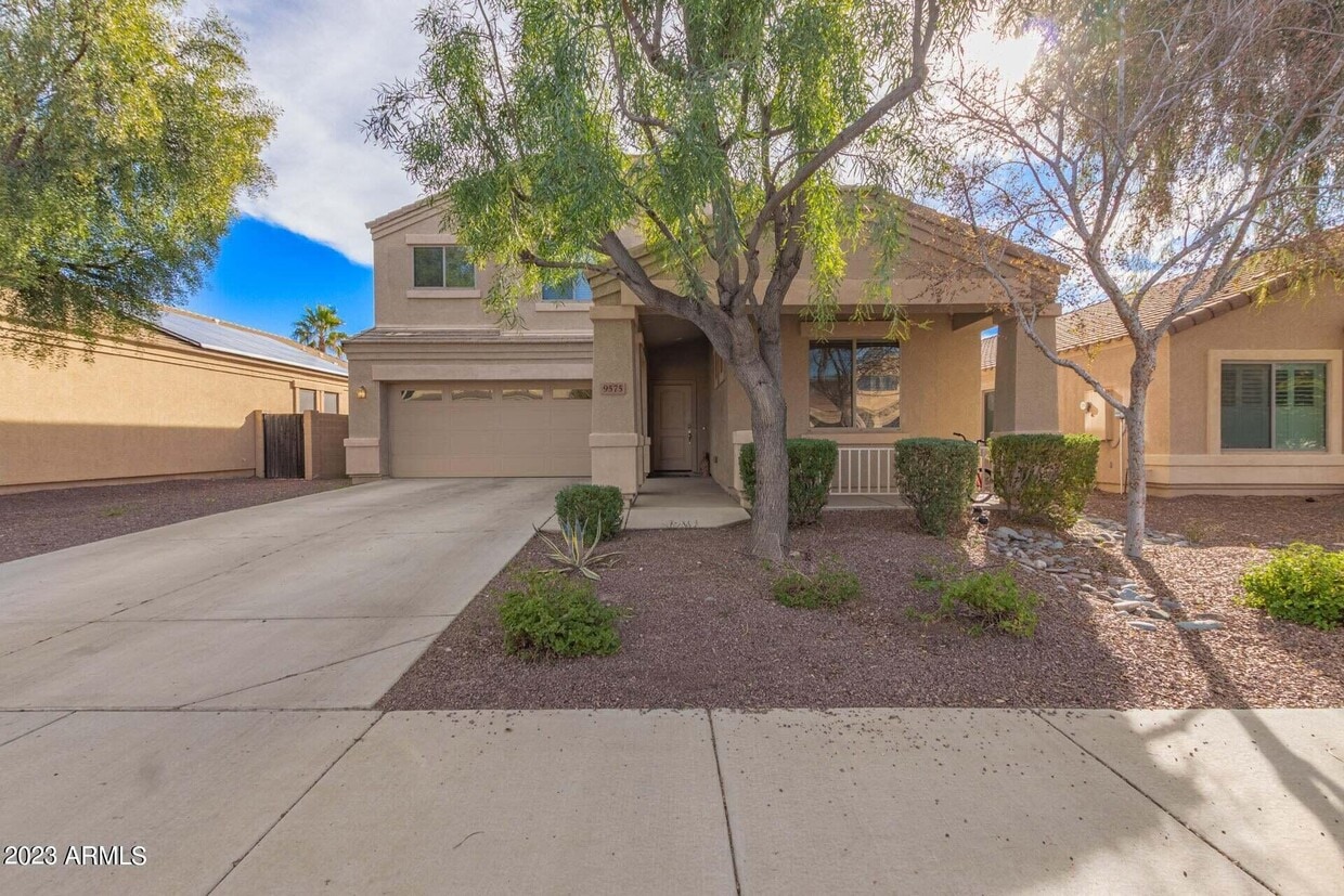Primary Photo - 9575 W Quail Ave