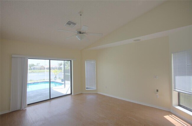 Foto del edificio - 6907 Ranch Rd