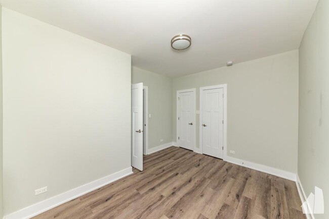 Foto del edificio - 1 bedroom in Highland Park IL 60035