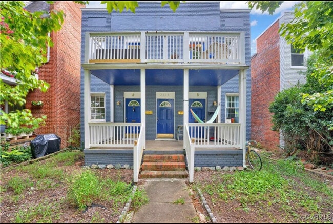 Building Photo - 2111 Maplewood Ave
