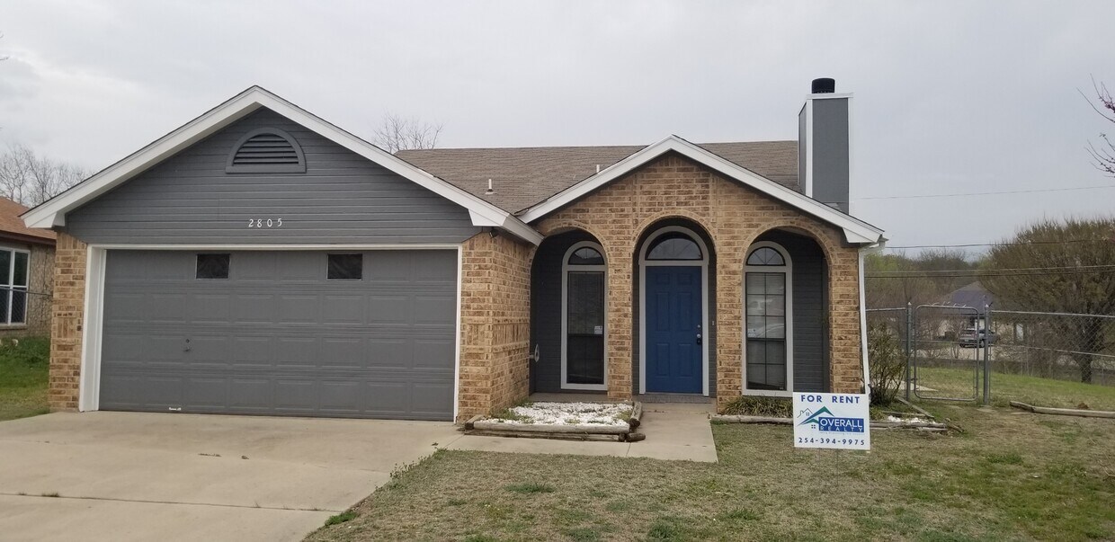 Foto principal - 2508 Sherman Dr