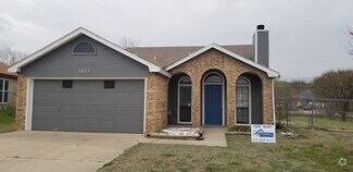 Building Photo - 2508 Sherman Dr