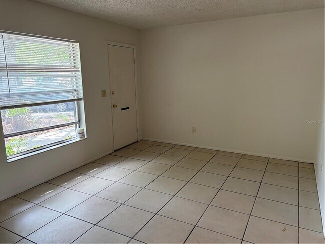 Foto del edificio - 182 Margie St