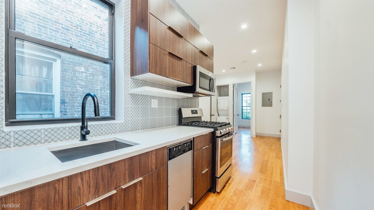 Foto principal - 1675 Palmetto St