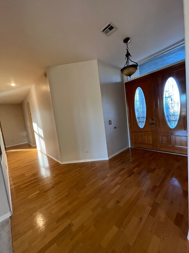 Foto del edificio - 367 E El Dorado Ln