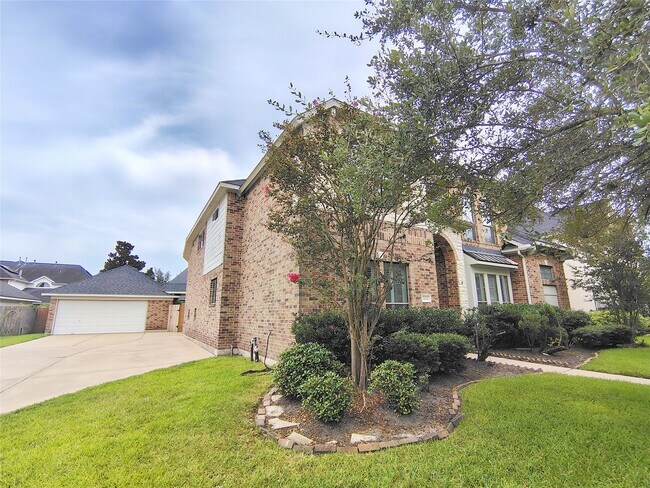 Building Photo - 5606 Grandwood Ln