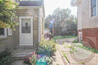 Building Photo - 511 N 41st Ave