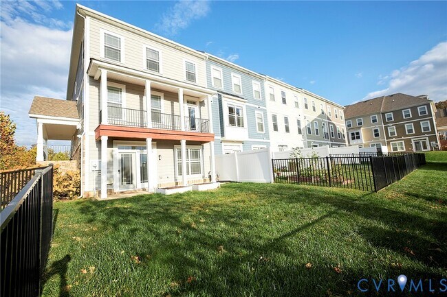 Foto del edificio - 11458 Hayloft Ln