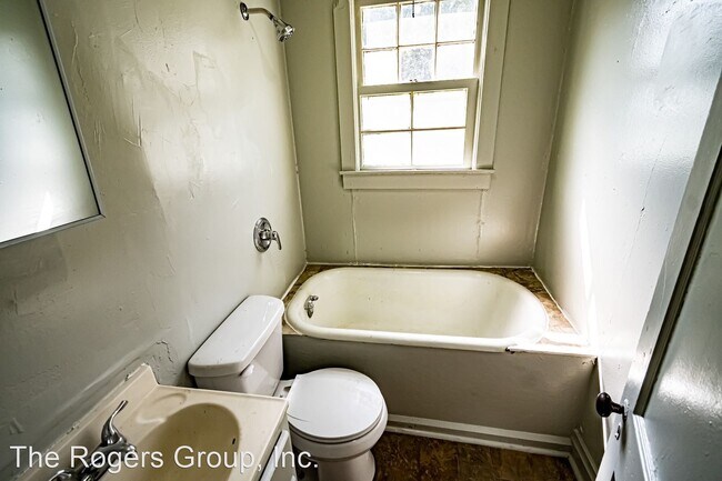 Building Photo - 2 br, 1 bath House - 514 Hillard St