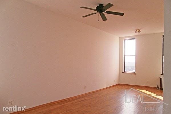 Building Photo - 283 Van Brunt St