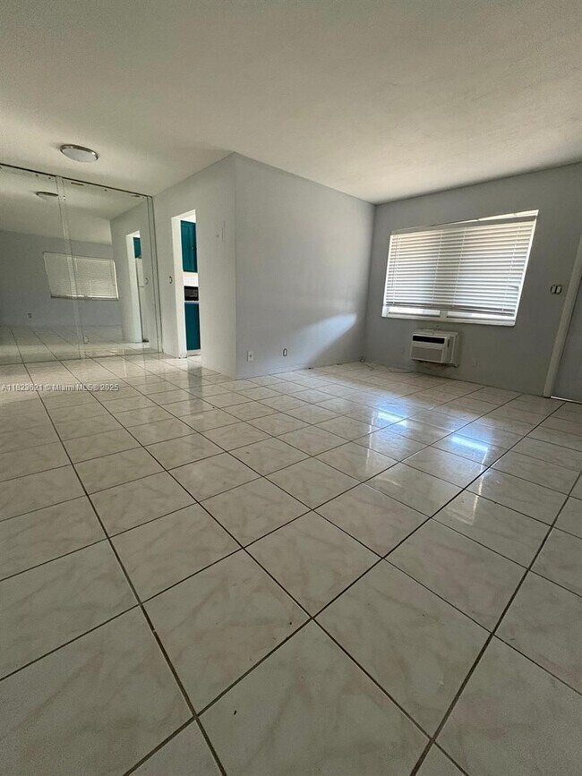 Foto del edificio - 1816 McKinley St