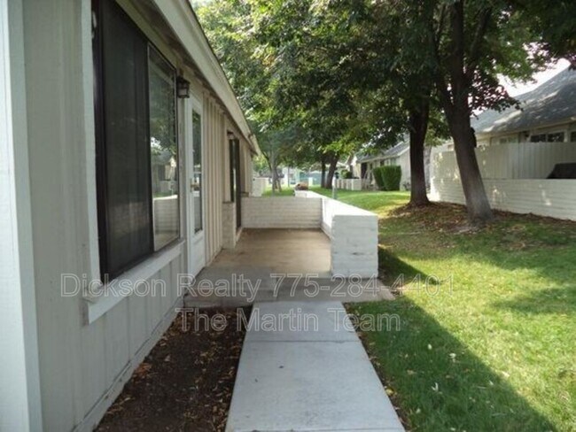 Building Photo - 1706 London Cir