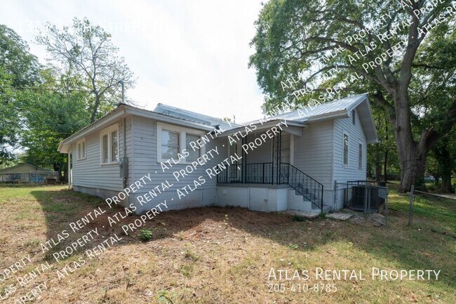 Foto del edificio - 1317 12th St N