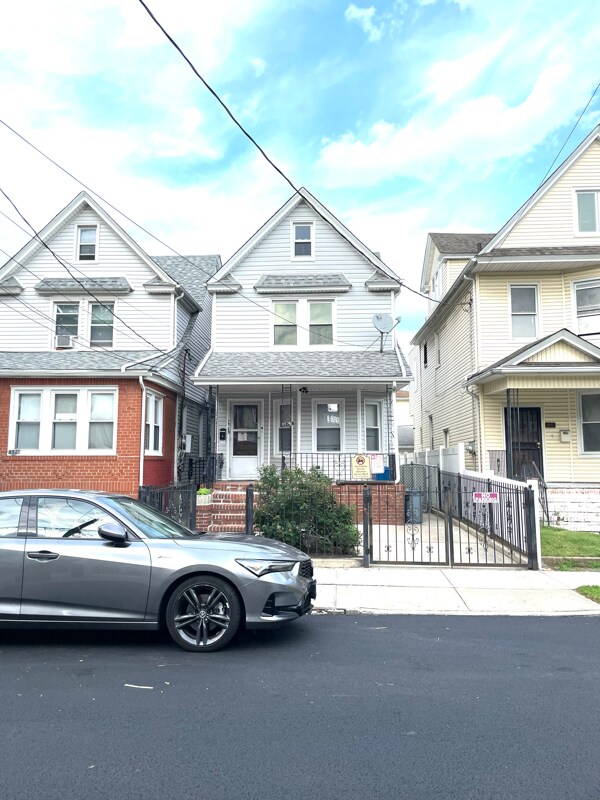 Photo - 89-29-89116 116th St