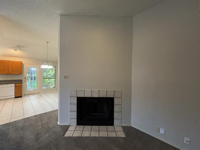 Foto del edificio - 1037 Stableway Ln